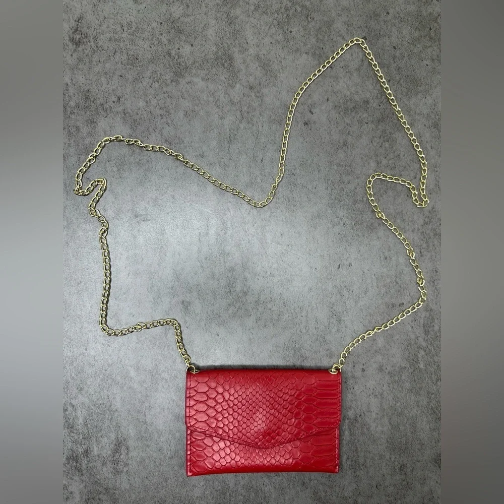 Ava + Kris Meg Ruby Red Faux Snake Skin Crossbody / Evening Bag - Picture 1 of 6